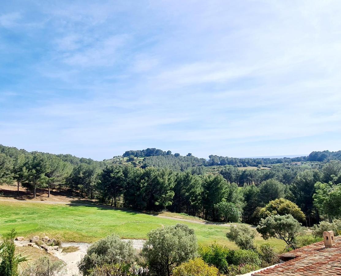 Villa Dans Cadre D'Exception - Golf, Piscine Et Tennis Prive Saint-Cyr-sur-Mer Extérieur photo