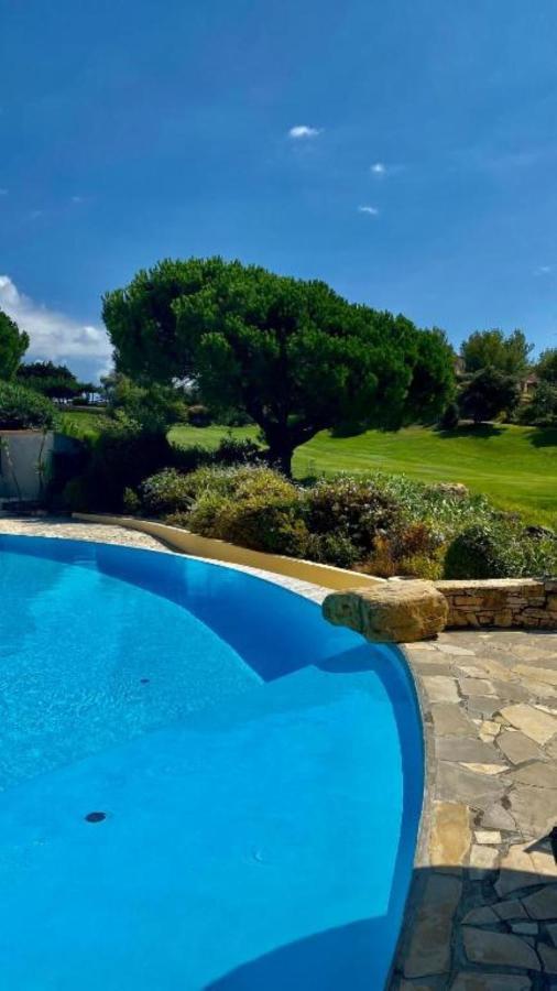 Villa Dans Cadre D'Exception - Golf, Piscine Et Tennis Prive Saint-Cyr-sur-Mer Extérieur photo