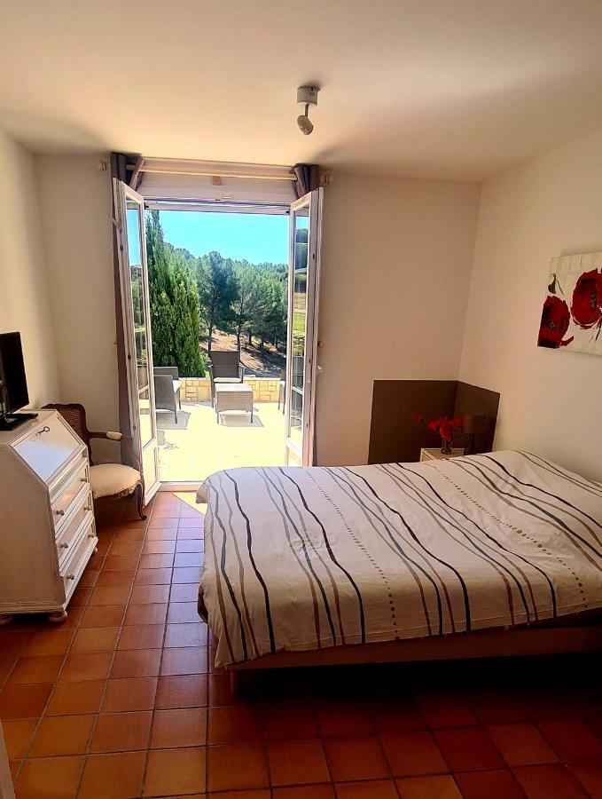 Villa Dans Cadre D'Exception - Golf, Piscine Et Tennis Prive Saint-Cyr-sur-Mer Extérieur photo