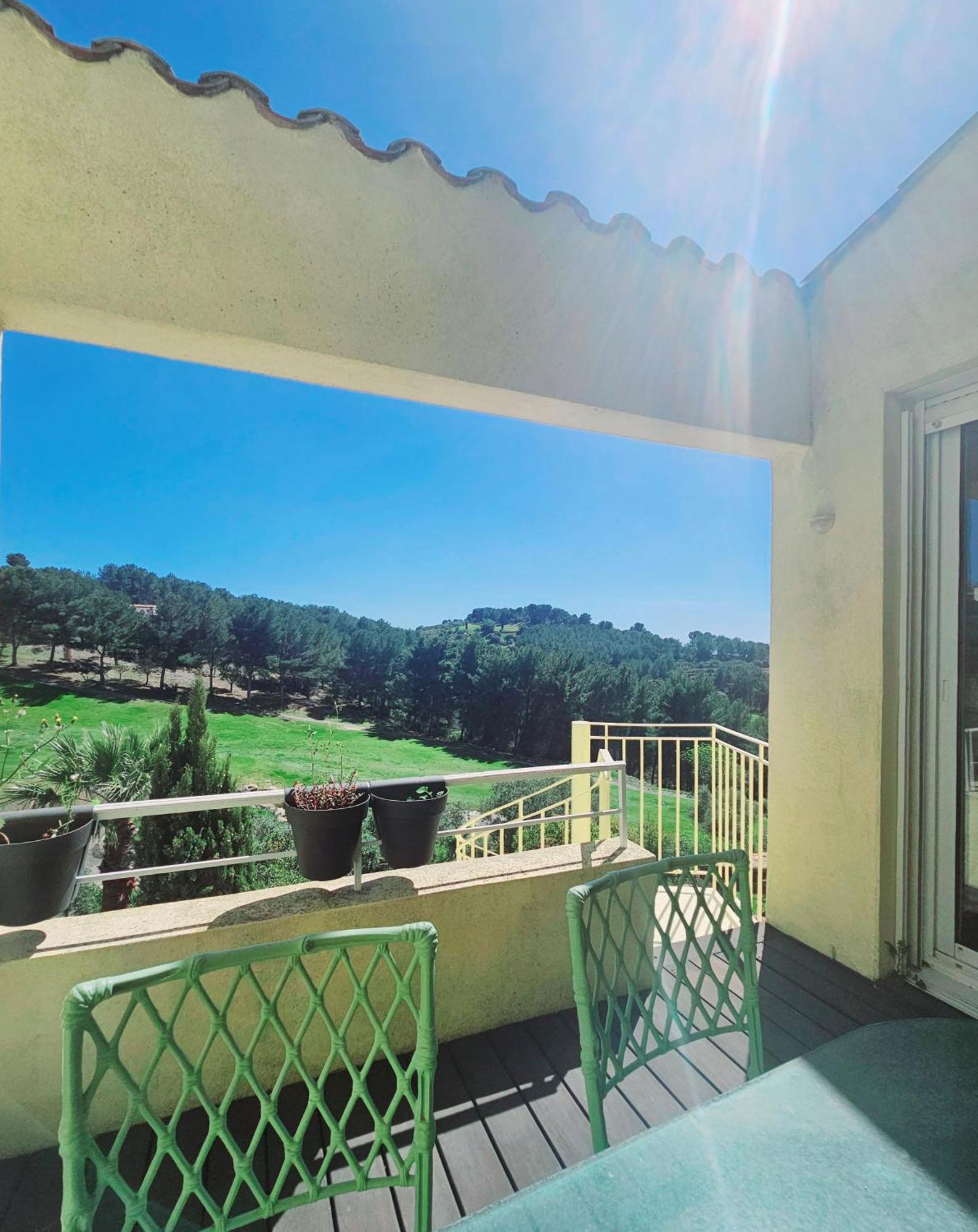 Villa Dans Cadre D'Exception - Golf, Piscine Et Tennis Prive Saint-Cyr-sur-Mer Extérieur photo